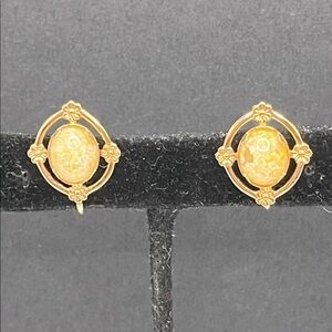 Vintage AMCO yellow opal screw back earrings in a 12K gold filled floral setting